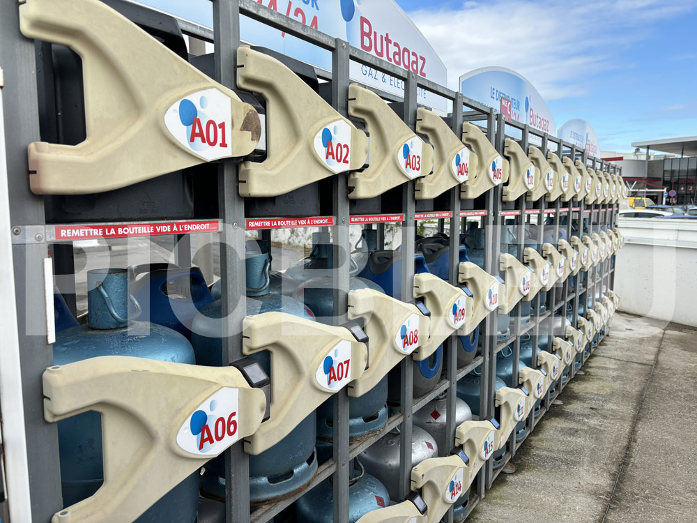 casier-lineaire-bouteilles-13-kg-butagaz-automate-grande-surface